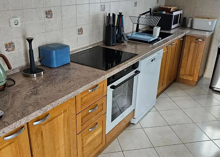 4-bedroom Family Paradise With View Apartman