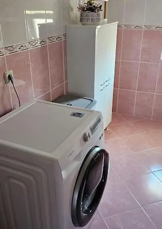 4-bedroom Family Paradise With View * Τρογκίρ