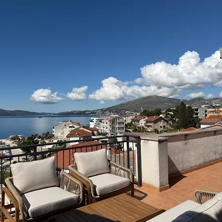 4-bedroom Family Paradise With View * Trogir